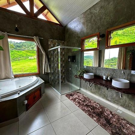 Chale Araucaria- Vale Das Pedras Mg Sapucai-Mirim Ngoại thất bức ảnh