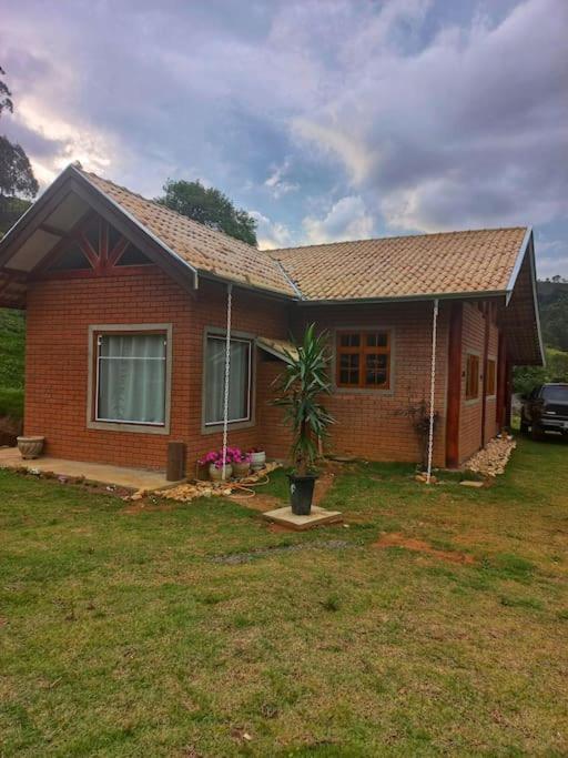 Chale Araucaria- Vale Das Pedras Mg Sapucai-Mirim Ngoại thất bức ảnh